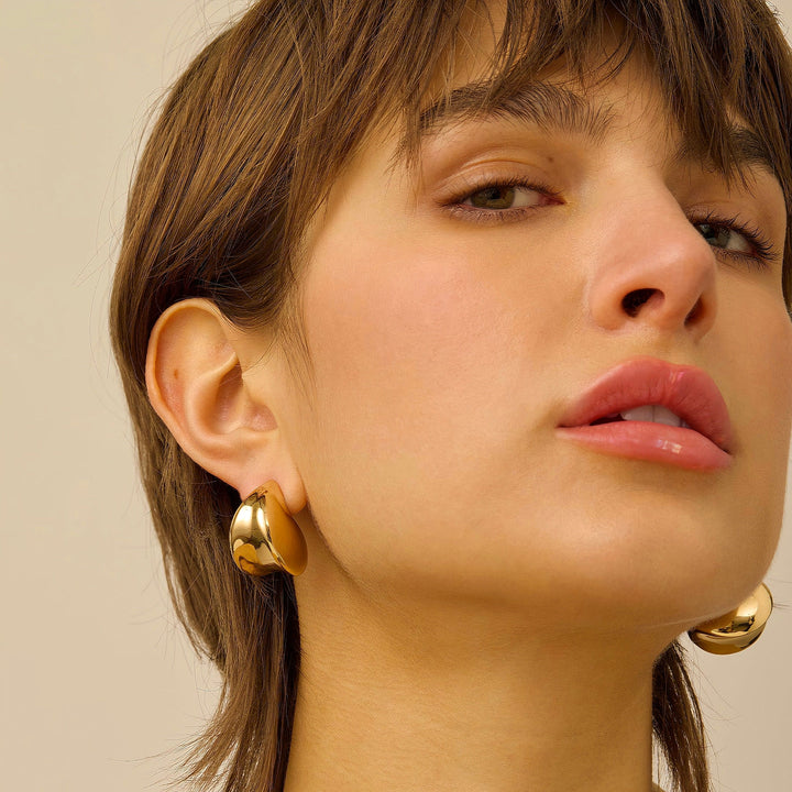 Doma studs