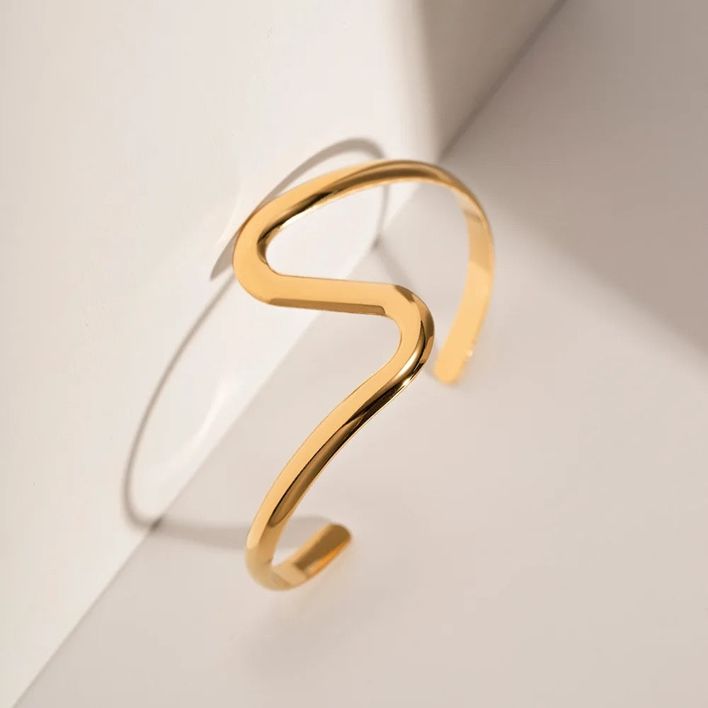 Pulsera fundida