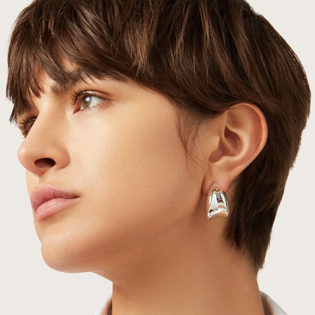 Doma studs